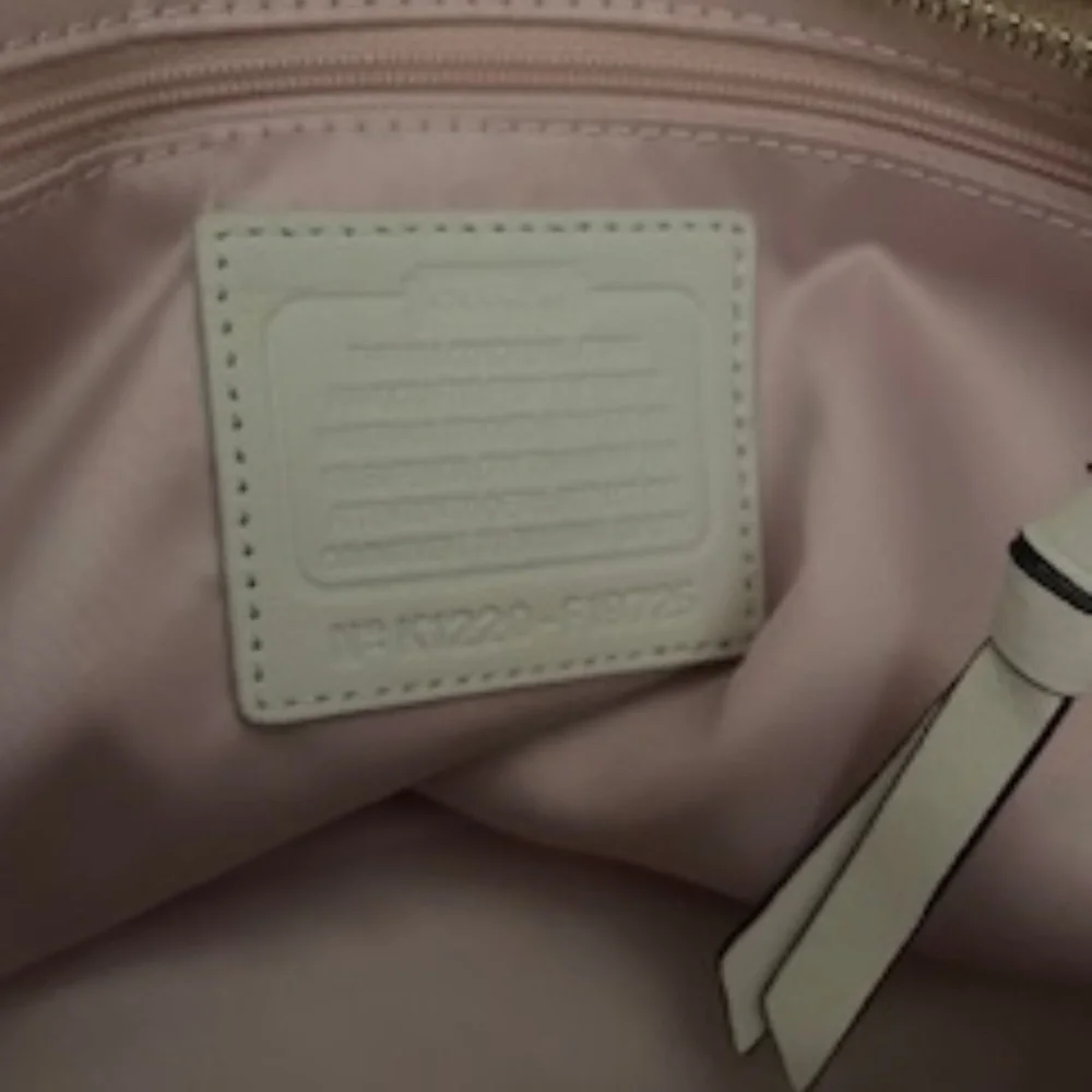 Coach Purse - Picture 3 of 4